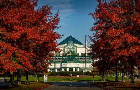 Picture of Dartmouth Hitchcock Medical Center in the fall